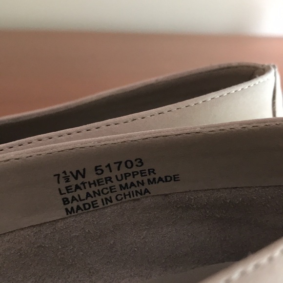 Aerosoles Women's Tan Loafers new. 7.5 Wide - Picture 5 of 7